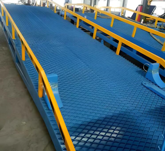 南关移动式液压登车桥