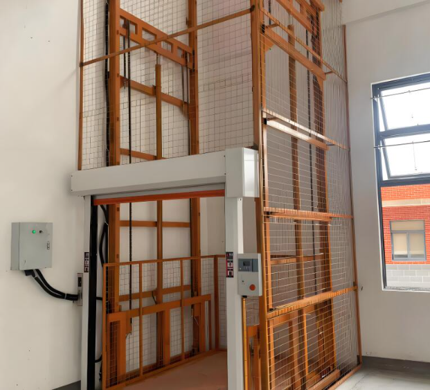 南关升降货梯是特种设备码