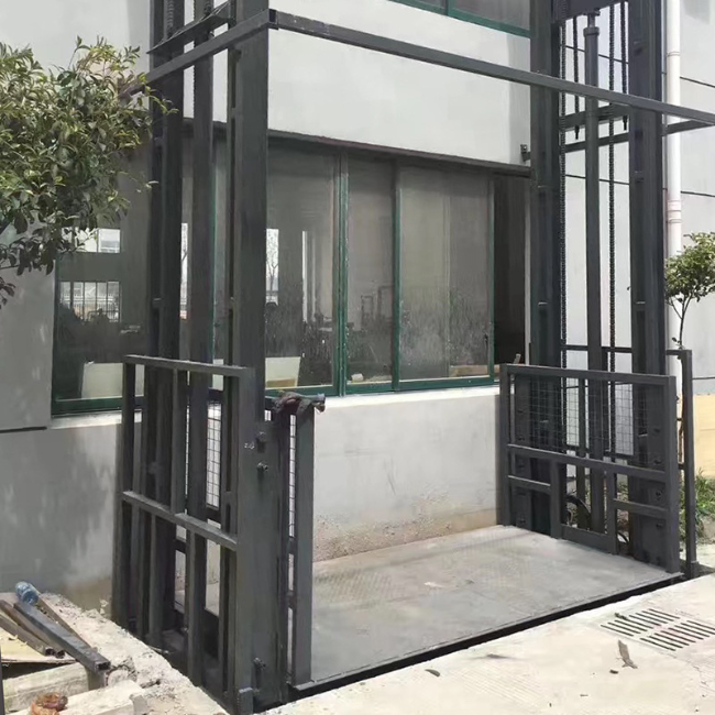南关5吨室外升降货梯